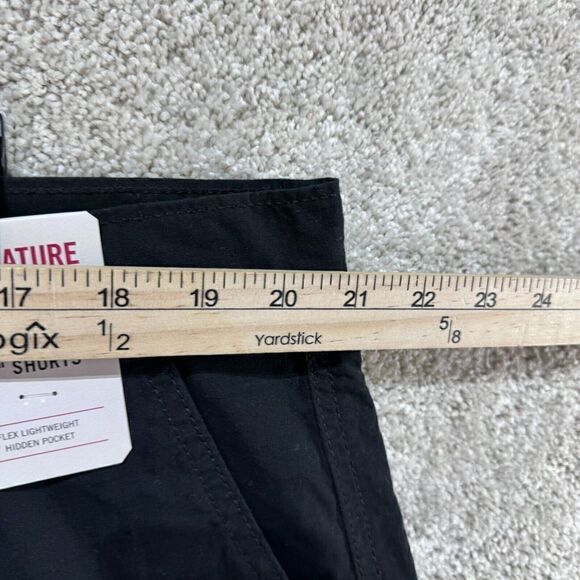 Signature by Levi Strauss & Co. Utility Comfort 10"‎ Shorts Men's 42 Black NWT - Picture 6 of 11